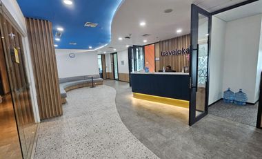 Office Space for Rent at Midpoint Place 418 M2 Furnished Strategic Location with TransJakarta and KRL Access