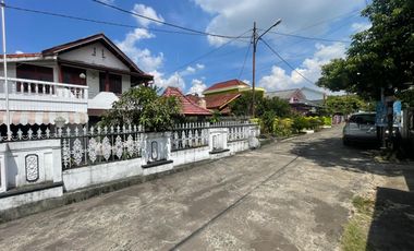 DIJUAL RUMAH KOMPLEK POLANTAS JALAN LETKOL ADRIANSZ SUKABANGUN PALEMBANG