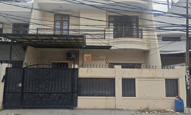 Disewakan Rumah Taman Permata Indah 3 Kamar Luas 2 Lantai Cocok untuk Keluarga