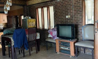 Villa Mewah di Kota Garut Pemandangan Indah & Udara Sejuk Pegunungan SHM IMB Ready dekat Hotel Santika Dekat Alun Alun Tarogong Pusat Kota Garut