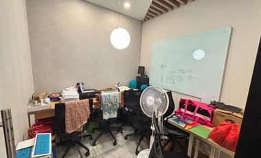 Disewakan Office Space Soho Capital Central Park Furnished