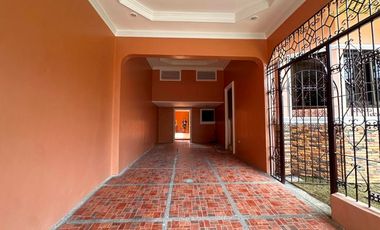 FOR RENT / SALE WELL MAINTAINED MEDITERRANEAN BUNGALOW IN BF HOMES