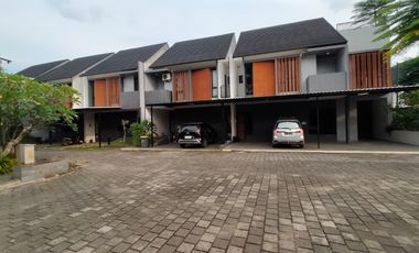 DIJUAL & SEWA RUMAH MEWAH FULLY FURNISH LYON HOUSING BASUKI RAHMAT PALEMBANG