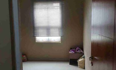 ruko di kawasan perumahan dekat mainroad ga sampe 1m!