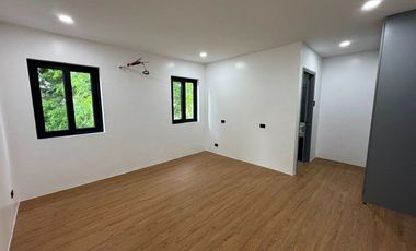 JAPANDI MODERN HOUSE FOR SALE IN BF HOMES