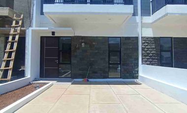 Dijual rumah siap huni di dekat Dago Cigadung Bandung