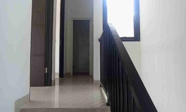 Dijual rumah siap huni di dekat Dago Cigadung Bandung