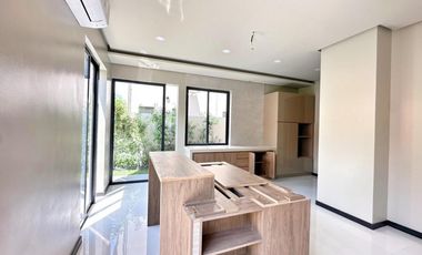 FOR SALE 5 % DOWNPAYMENT ONLY ( 1,915,000.00 ) BRAND NEW MODERN HOUSE AND LOT IN BF HOMES PARANAQUE