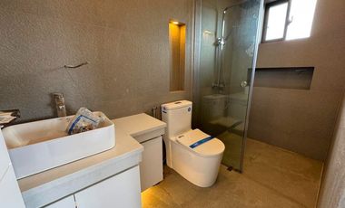 5 % DOWNPAYMENT THREE STOREY ZEN DESIGN HOUSE FOR SALE IN BF HOMES PARANAQUE