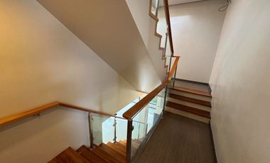 1,840,000.00 DOWNPAYMENT ONLY STUNNING MODERN DESIGN HOUSE IN BF HOMES