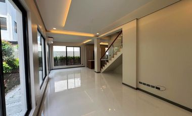 1,840,000.00 DOWNPAYMENT ONLY STUNNING MODERN DESIGN HOUSE IN BF HOMES