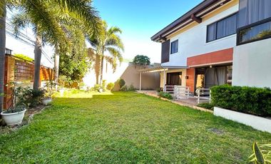 FOR SALE MASSIVE WELL MAINTAINED HOUSE IN BF HOMES