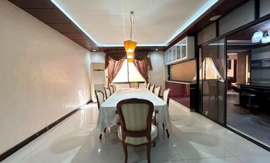 FOR SALE MASSIVE WELL MAINTAINED HOUSE IN BF HOMES