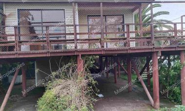 Arriendo Casa con vista al mar frente a condominio baelomar a pasos playa