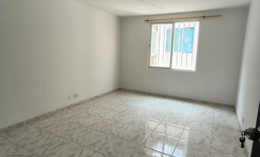 ALQUILO EXCELENTE CASA TRIPLANTA AL SUR DE CALI EN CALI CANTO.