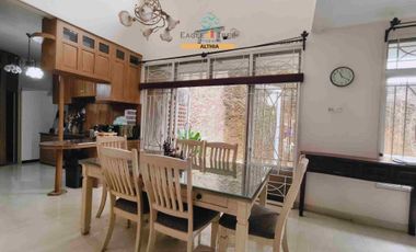 Disewakan Rumah 2 Lantai Rapi Siap Huni Full Furnish di Bintaro Sektor 9