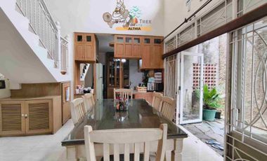 Disewakan Rumah 2 Lantai Rapi Siap Huni Full Furnish di Bintaro Sektor 9