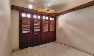 Disewakan Rumah 2 Lantai Rapi Siap Huni Full Furnish di Bintaro Sektor 9
