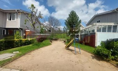 Venta Casa en Condominio Monte Verde