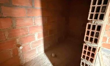 🏠 ¡Oportunidad de Inversión o Vivienda en El Carmen de Viboral! 💰✨

Se vende segundo y tercer piso en obra negra, ideal para terminar al gusto o como proyecto familiar/inversión.