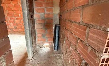 🏠 ¡Oportunidad de Inversión o Vivienda en El Carmen de Viboral! 💰✨

Se vende segundo y tercer piso en obra negra, ideal para terminar al gusto o como proyecto familiar/inversión.