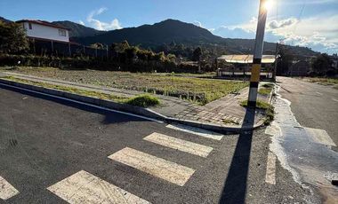 🏡 ¡Vendo Hermoso Lote Urbano Esquinero en El Carmen de Viboral! 🌳✨