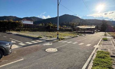 🏡 ¡Vendo Hermoso Lote Urbano Esquinero en El Carmen de Viboral! 🌳✨