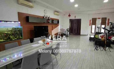 Rumah bagus berlokasi di tubagus angke, jalan lebar, siap huni, lepas segera