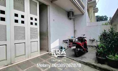 Rumah bagus berlokasi di tubagus angke, jalan lebar, siap huni, lepas segera