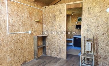 Leon Propiedades arrienda cabaña en sector Cuyuncacvi, Curacaví.