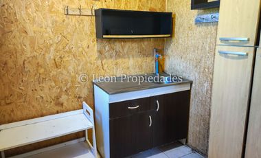 Leon Propiedades arrienda cabaña en sector Cuyuncacvi, Curacaví.