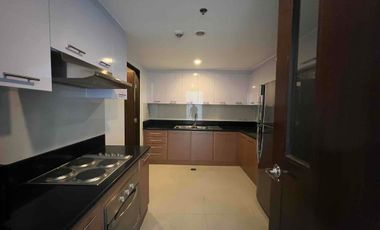 3 Bedroom Condo FOR SALE in One Central across RCBC Plaza