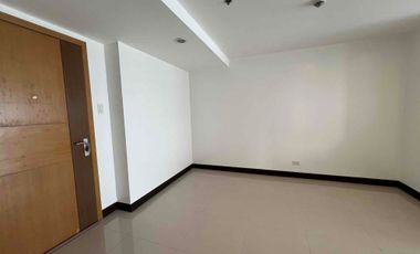 3 Bedroom Condo FOR SALE in One Central across RCBC Plaza