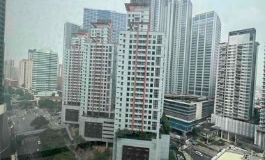 3 Bedroom Condo FOR SALE in One Central across RCBC Plaza