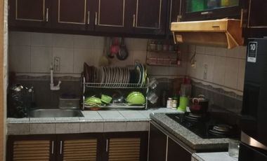 Dijual rumah full renovasi di Harapan Indah 2 Cluster Taman Puspa