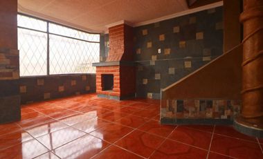 Venta de 2 Casas en Terreno de 484m²
