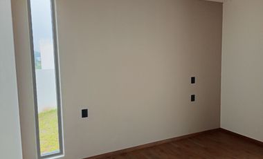 CASA EN VENTA EN LOMALTA TRES MARIAS MORELIA