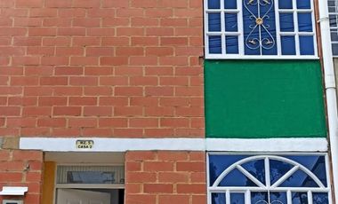 VENTA CASA 3 PISOS - PORTAL DEL NOGAL SOACHA