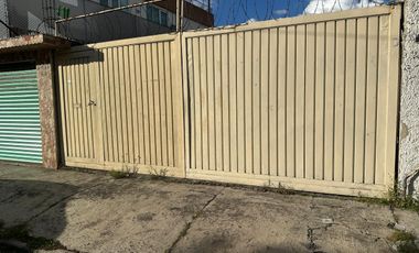 Terreno para construir 3 viviendas más comercio, alta demanda en Tlalpan a 5 minutos zona de hospitales,