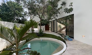 Casa en renta en residencial privado con amenidades
