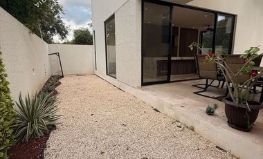 Casa en renta en residencial privado con amenidades