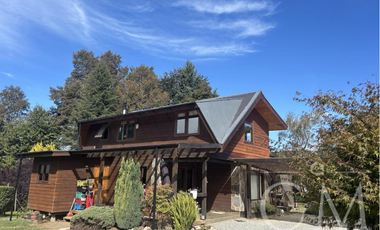 Hermosa casa con acceso al Rio Valdivia, Sector Estancilla