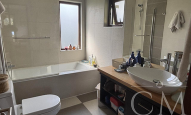 Hermosa casa con acceso al Rio Valdivia, Sector Estancilla