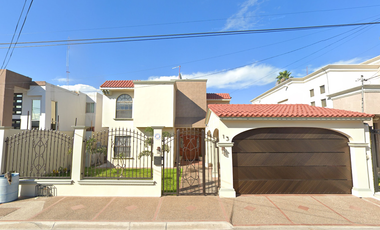 VENTA DE HERMOSA CASA