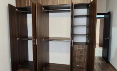 VENTA DE HERMOSA CASA
