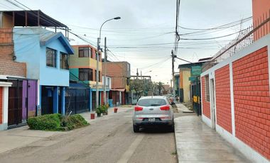 Se vende casa en San Juan de Miraflores Zona A, cerca a parque