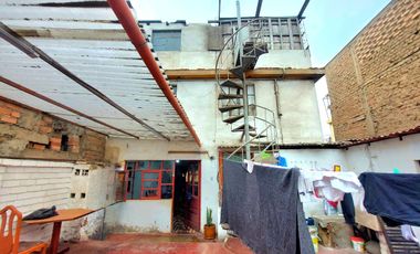 Se vende casa en San Juan de Miraflores Zona A, cerca a parque