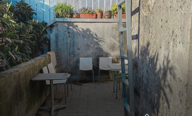 Gran casa para uso residencial ó comercial