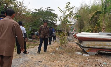 TERMURAH Lelang Rumah 683m2 hanya Rp. 4 juta/m2 di CBD Jakarta Barat & STRATEGIS : < 1 km dari Perumahan Elit Puri Indah & Permata Buana