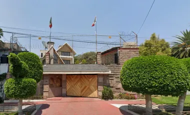 Casa en venta Lesbos 38, Lomas Estrella 1ra Secc, 09890 Ciudad De México, Cdmx, México